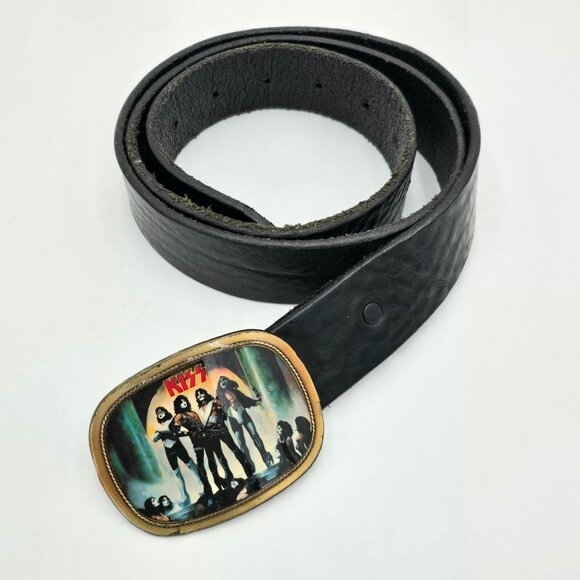Pacifica Mfg Other - VTG KISS Love Gun Pacifica Belt Buckle w/ 42" Black Leather Brass 1977